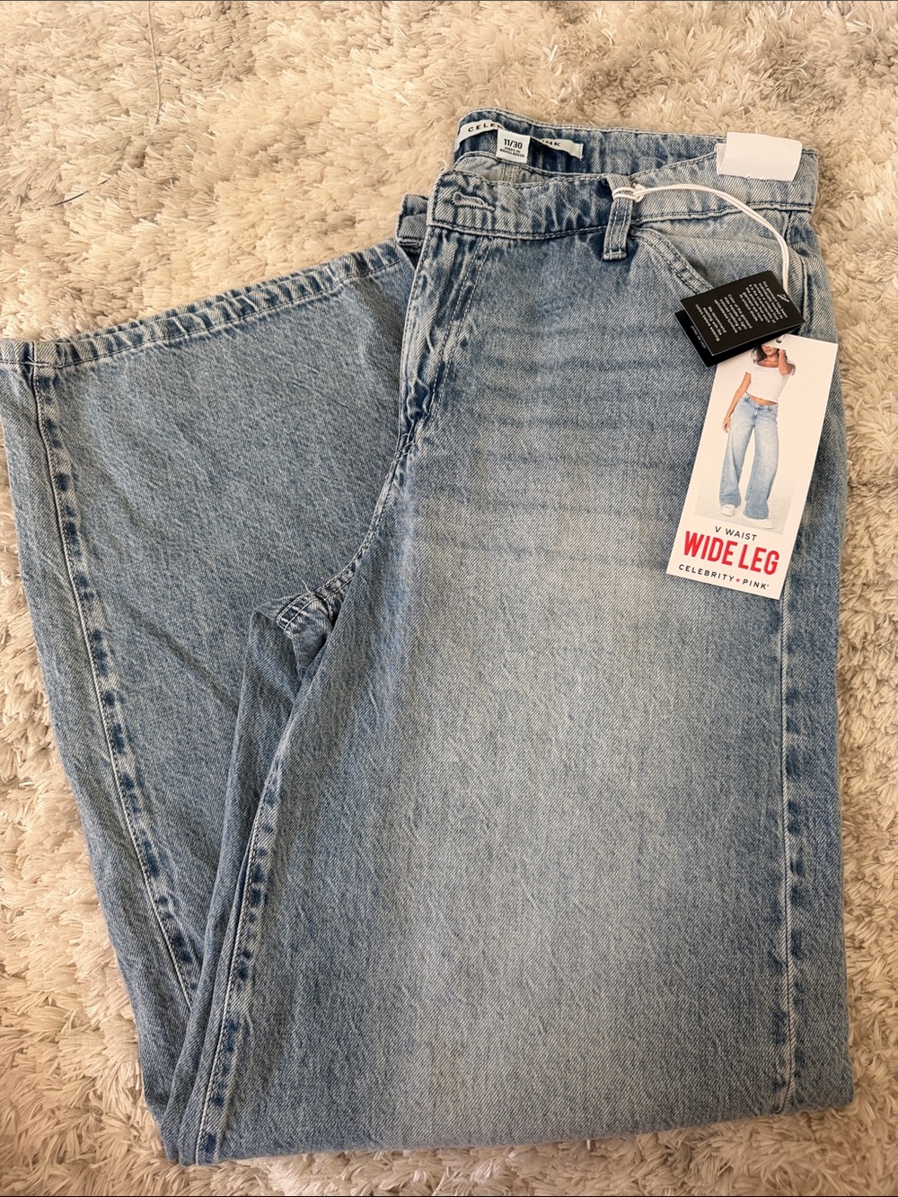 Wide Leg Light Wash Jeans